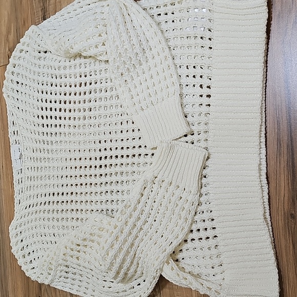 Dear John Open Knit Sweater - Picture 12 of 12